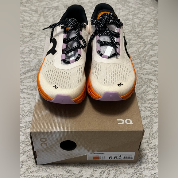 On cloud - cloudmonster - Picture 7 of 10